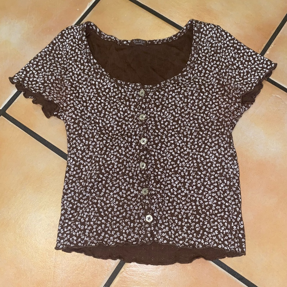 Brandy Melville Zelly Top